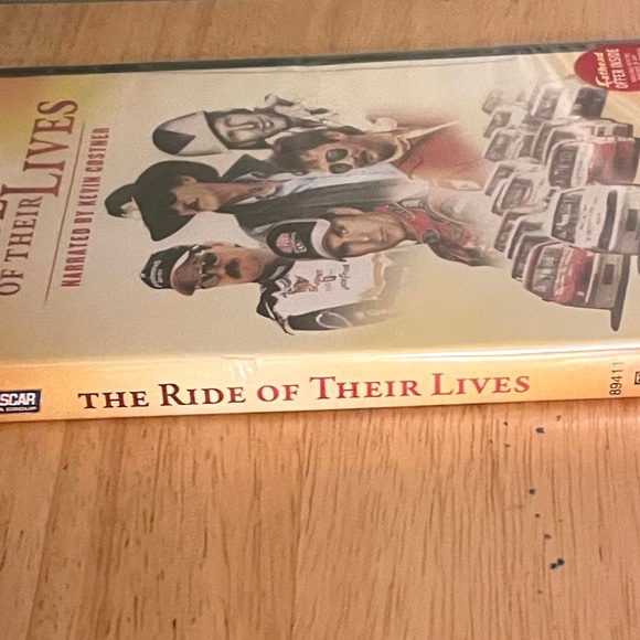 NASCAR: The Ride of Their Lives (DVD ~ 2009) Narrated By Kevin Costner ~ NIB - Picture 4 of 4